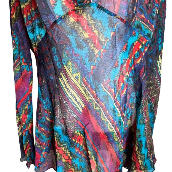 Chico’s Silk Multicolored Long Sleeve V-neck Top Size 3 - Picture 13 of 17